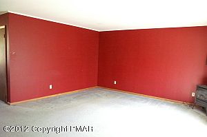 2nd image of 140 Hannon Ln