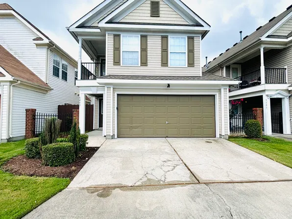5493 Port Royal Dr, Virginia Beach, VA 23462