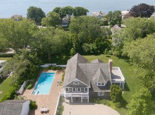 9 Hemingway Rd, Niantic, CT 06357