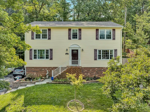 6015 Marsh Wren Ln, Roanoke, VA 24018