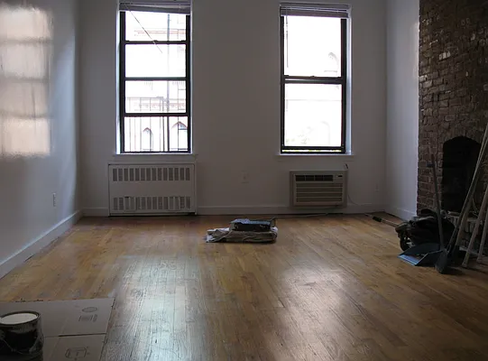 Rented by Roseann Lettieri Realty | media 15