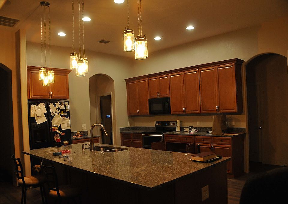 1st image of 4008 Greystone Dr