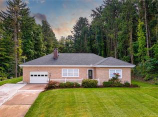 1220 Silver Ln, Mc Kees Rocks, PA 15136