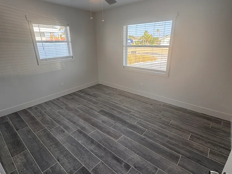 2215 W Vina Del Mar Blvd — Photo 14
