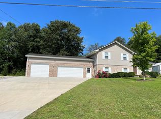 41 Penny Ln, Albany, KY 42602
