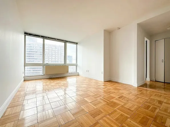 215 East 96th Street image 1 of 6