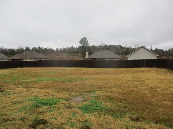 2nd image of 185 Highland Blvd