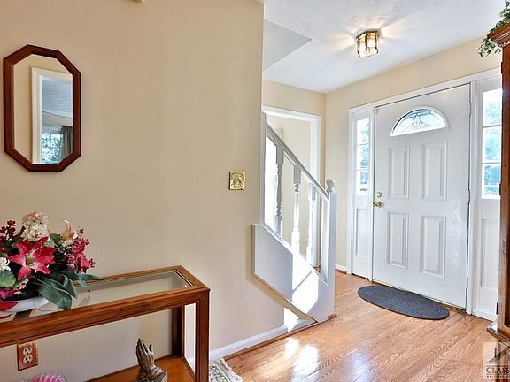 3rd image of 2045 Maier Ct
