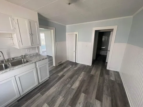 364 S Ferree St, Kansas City, KS 66101