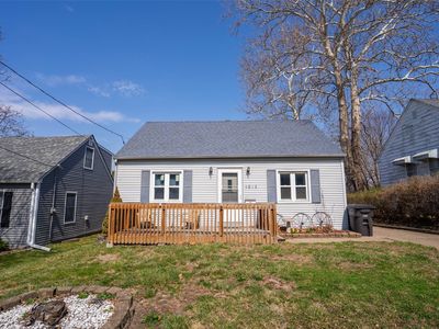 1213 Broad St, Des Moines, IA, 50315