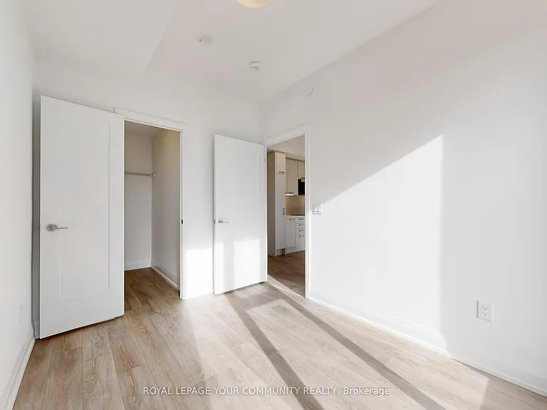 20 Soudan Ave #2504 — Photo 21