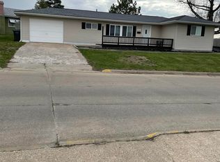1901 Plank Rd, Keokuk, IA 52632