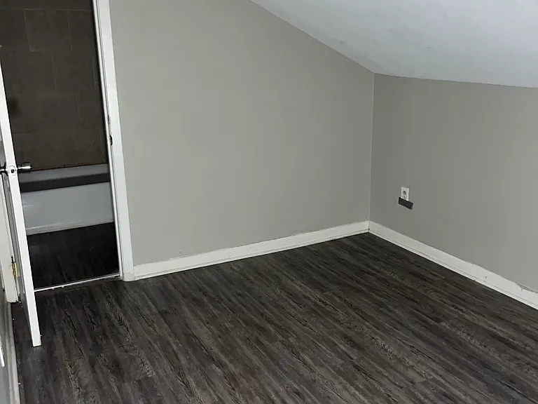 302 S Wayne Ave #3 — Photo 6