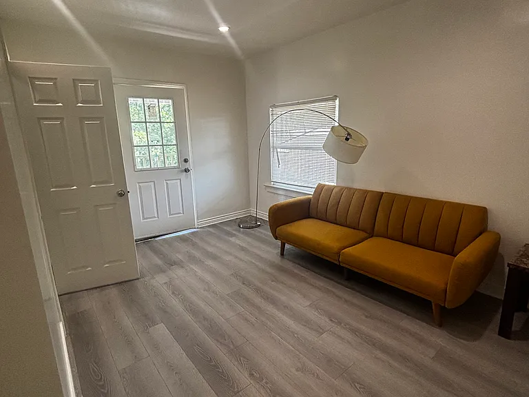 2903 Van Buren Pl #4 — Photo 12