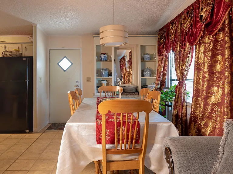 14 Jacaranda Ln — Photo 11