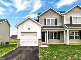 307 Maple Dr, Hanover, PA 17331