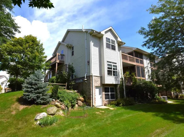 9233 South 51st STREET, Franklin, WI 53132
