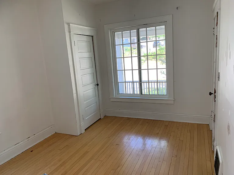 419 W Bluff St #2 — Photo 3
