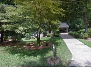 3849 Cherokee Trl, Suwanee, GA 30024