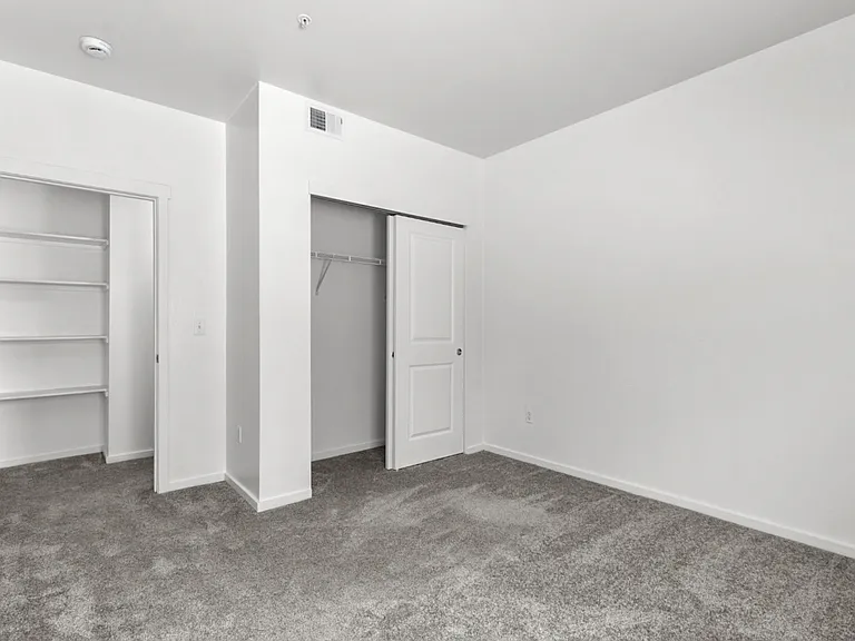 La Terraza Senior Apartments — Photo 11