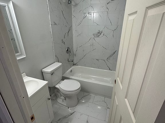 2nd image of 3020 N 9th St #2