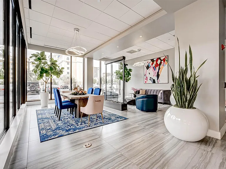 5150 Hidalgo St #402 — Photo 13