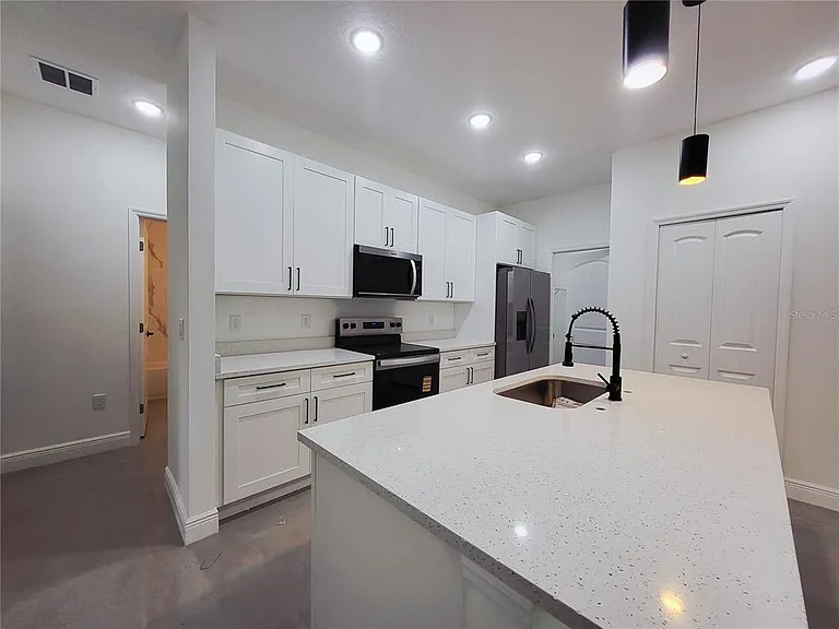 1620 Welland St SE #1620 — Photo 10