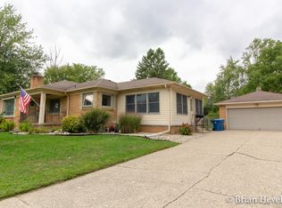 481 Lincoln St, Coopersville, MI 49404