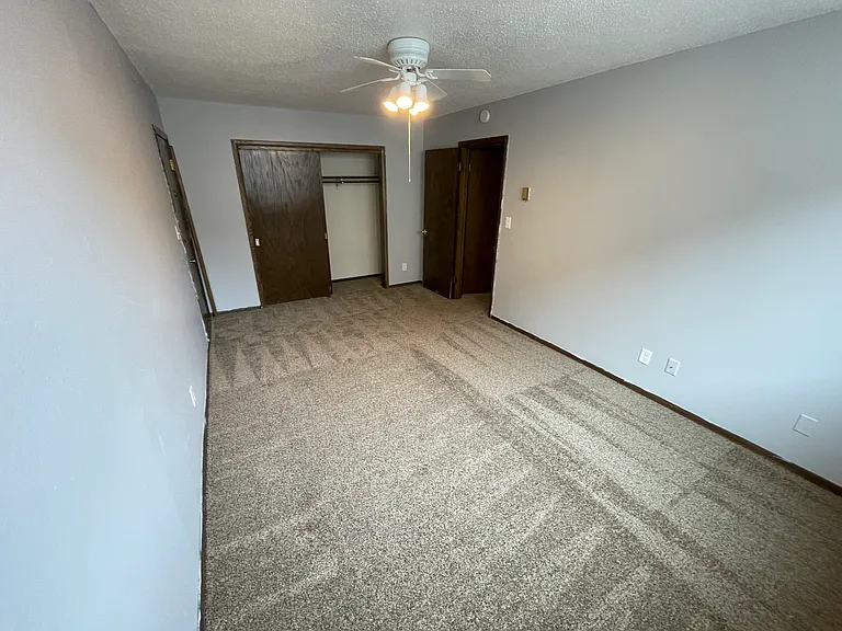 920 3rd Ave S #5 — Photo 7