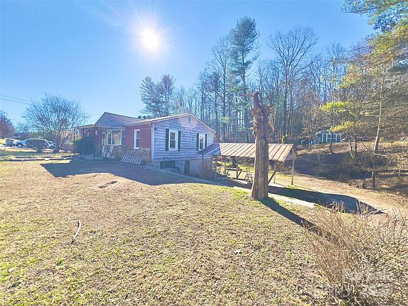 2nd image of 1445 Piedmont Dr NW