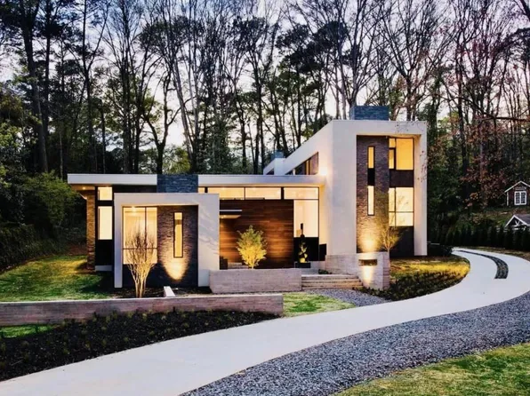 2560 Northside Dr NW, Atlanta, GA 30305