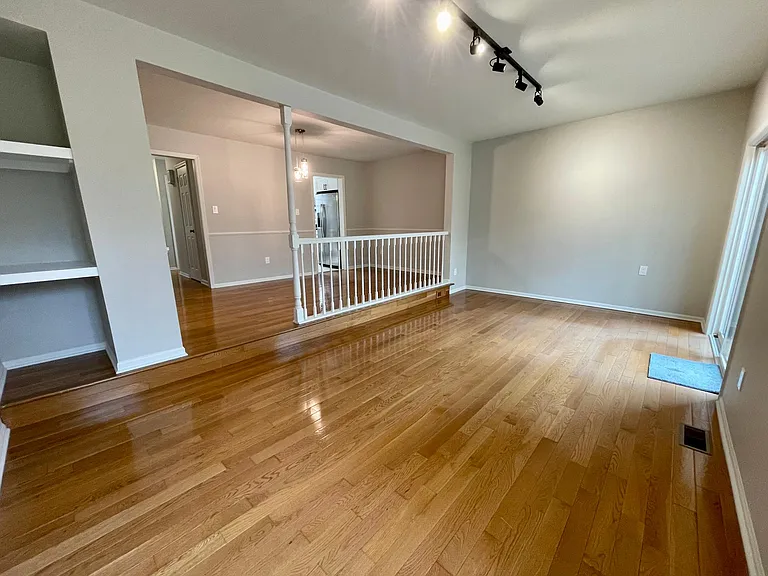 31 Chetwood Ct — Photo 11
