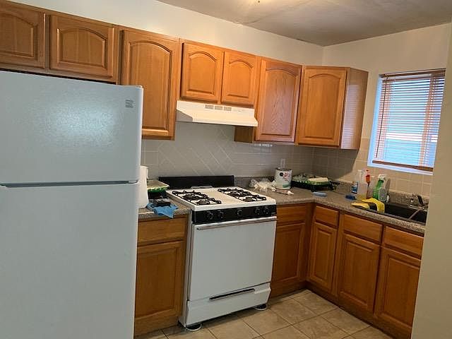 1st image of 332 Beach 39 St #39
