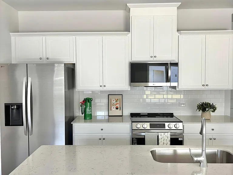 7308 Mulberry Trace Ln — Photo 2