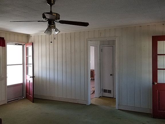 3rd image of 406 Laurens St