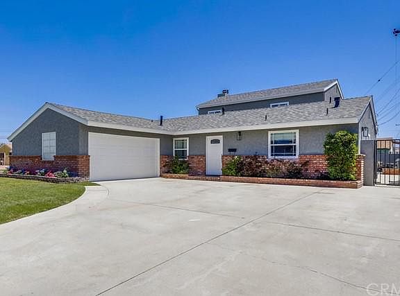 4th image of 6572 Myra Ave