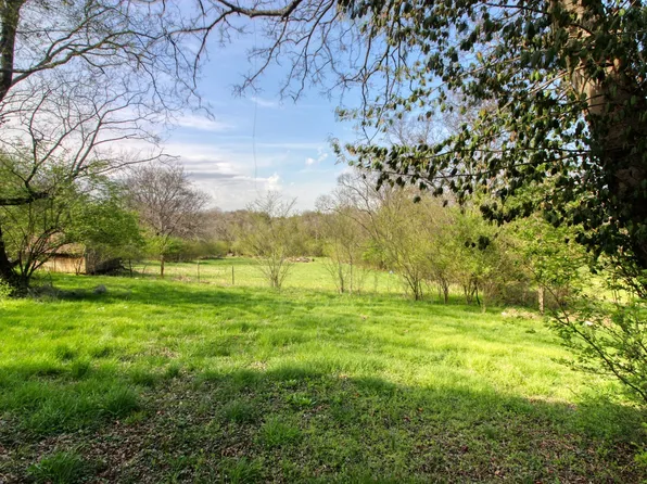 1555 Hudson Rd, Madison, TN 37115