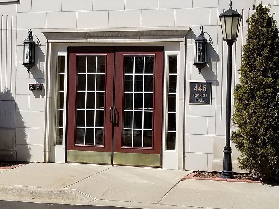 2nd image of 446 McDaniels Cir APT 201