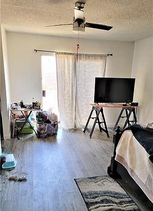 5th image of 17735 Fairview Dr
