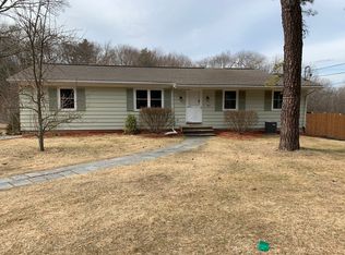 787 Pound Hill Rd, North Smithfield, RI 02896