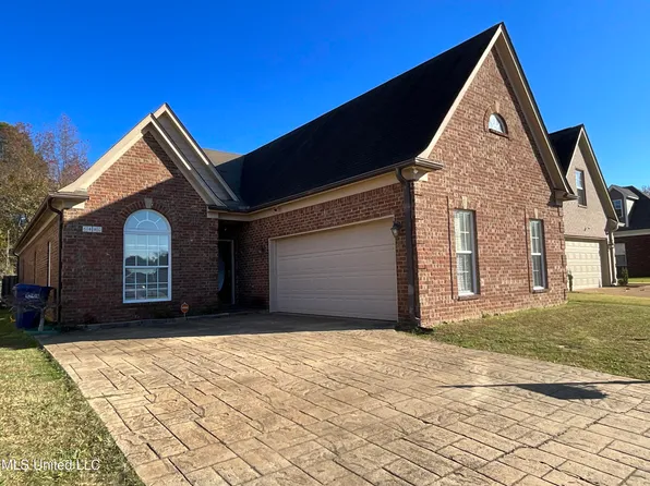 6440 Arbor Lake Dr E, Horn Lake, MS 38637