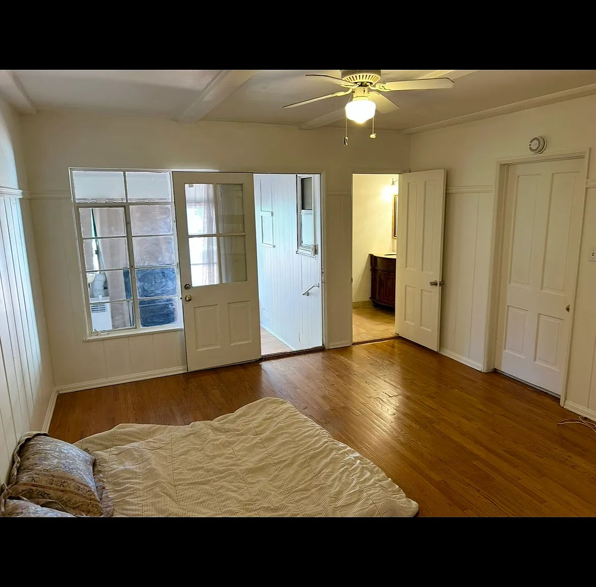 Sunnyslope Ave, Sherman Oaks — Photo 4