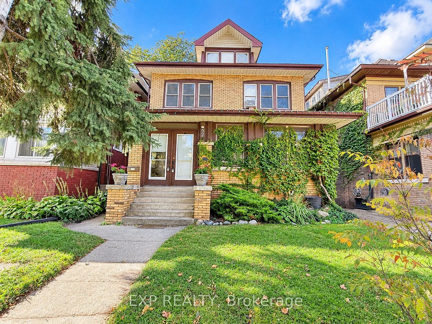 5 bed, $2,500 — Photo 1