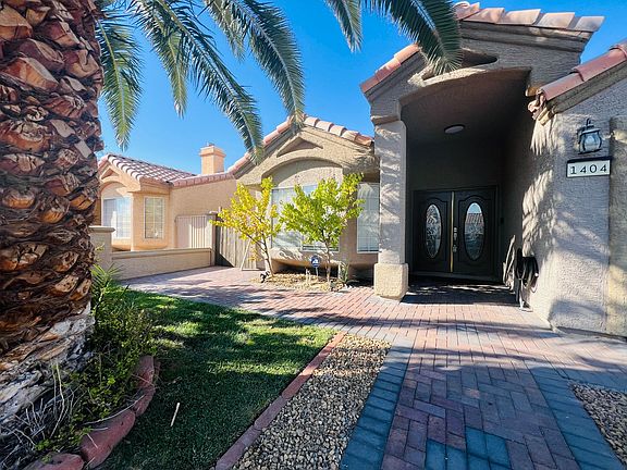 2nd image of 1404 Indian Hedge Dr