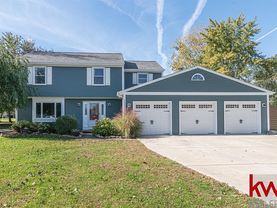 1st image of 1052 Cutler Cir