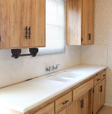 5th image of 1616 Lupine Ave
