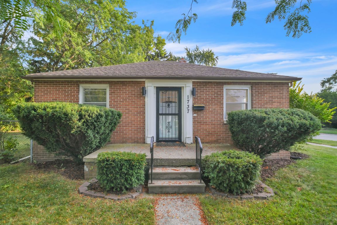 next background image