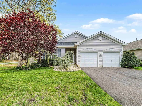 110 Southport Ct, Galloway, NJ 08205