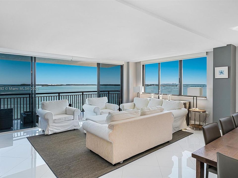 1st image of 540 SE Brickell Key Dr #1427