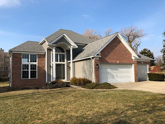 3rd image of 2779 Benjamin Dr